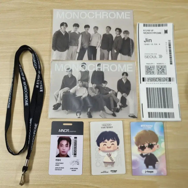 [BUNJANG] BTS MONOCHROME Popup Store Bundle Set / BTS MONOCHROME 팝업 굿즈 일괄 판매
