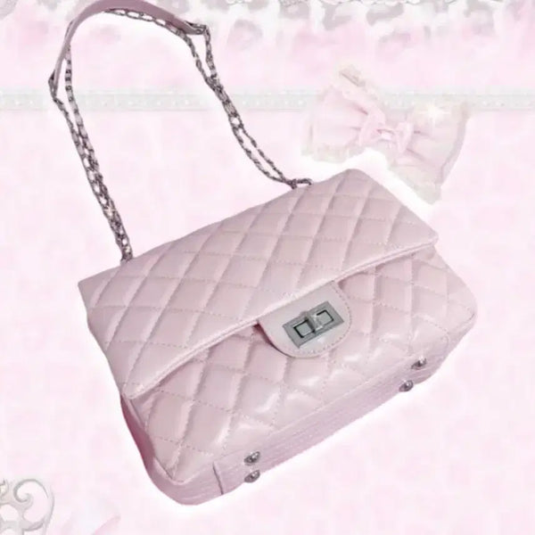 [BUNJANG] Strawberry Milk Pink Quilting Chain Bag / 현물 딸기우유 핑크 퀄팅 퀼팅 체인백 지뢰계 양산형 로리타 공주 가방 핸드