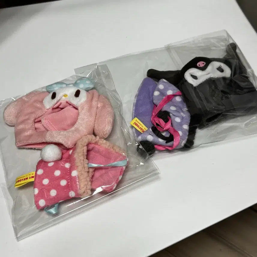 [BUNJANG] Sanrio My Melody Kuromi Doll Clothes Cape / Lightstick Cover (S Size) Bundle Set / 산리오 마이멜로디 쿠로미 인형옷 케이프 응원봉커버 s사이즈 일괄