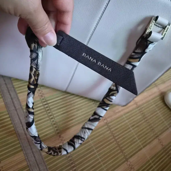[BUNJANG] Barnabarna Tote Bag Shoulder Bag / 바나바나 토트백 숄더백