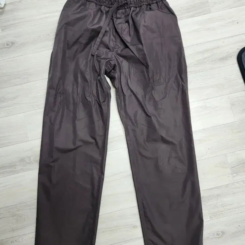 [BUNJANG] Dolce & Gabbana Wine Brown Nylon Track Pants / 돌체엔 가바나 와인 브라운 나일론 트레이닝 바지