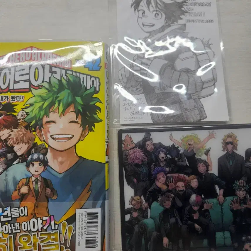 [BUNJANG] My Hero Academia Volume 42 / 히로아카 42권 판매합니다! 특전 하나는 다른 없어요 ㅠㅠ