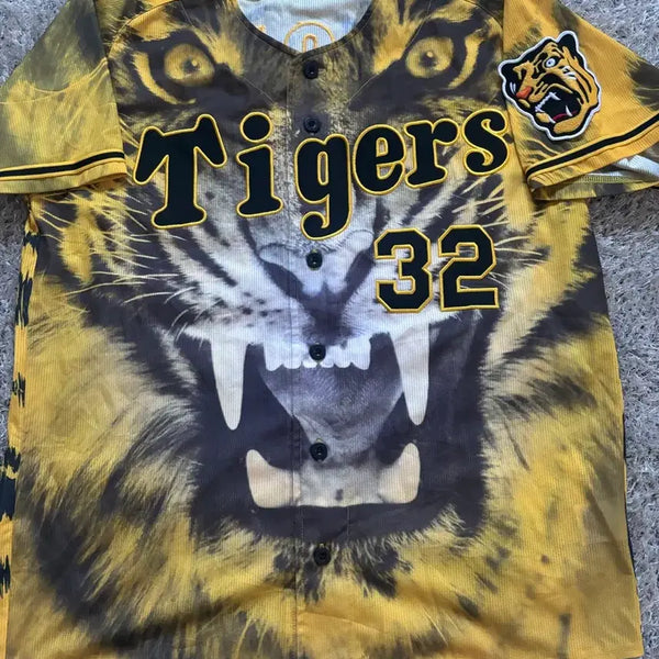 [BUNJANG] Hanshin Tigers Japanese Baseball Uniform Size 105 / 일본 프로야구 한신 유니폼 사이즈 105 호랑이