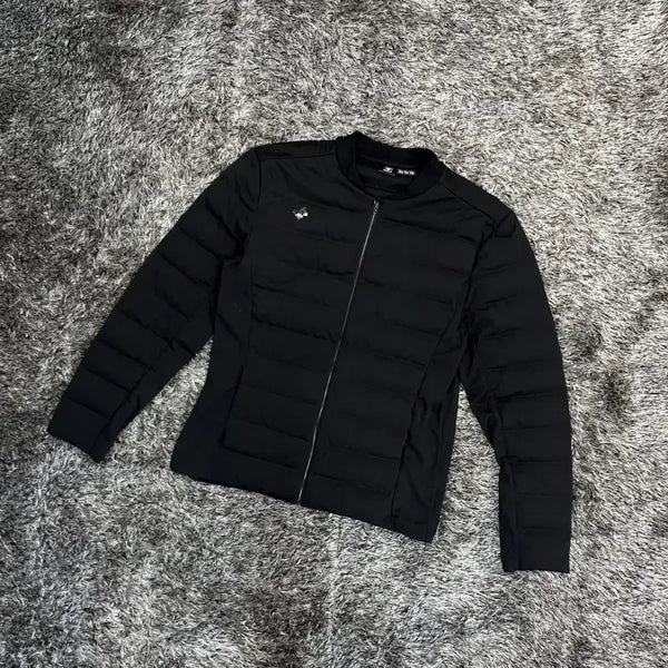 [BUNJANG] Descente Lightweight Padded Jacket (Size 100) / 데상트 경량 패딩 자켓 (100)