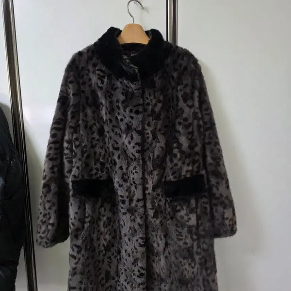 [BUNJANG] Lee Heon Young Leopard Print Mink Fur Coat / 이헌영 밍크털 레오파드 무늬 퍼 코트(88)