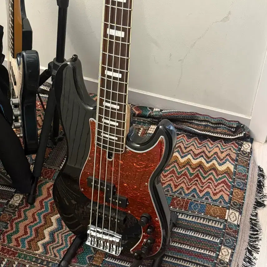 [BUNJANG] Slayer P7 5-String Bass Guitar / 사이어 P7 pj 5현 베이스 팝니다