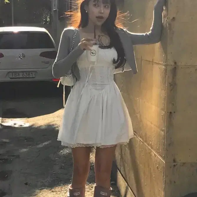 [BUNJANG] Cloud Emotion White Eyelet Mini Dress / 클라우드이모션 화이트원피스 미니원피스 휴양지원피스 아일렛원피스