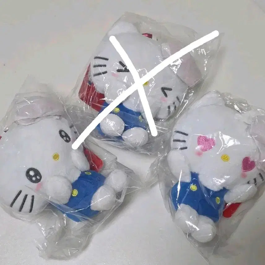 [BUNJANG] Sanrio Hello Kitty Mascot Face Pouch with Carabiner / 키티 마스코트 페이스 파우치