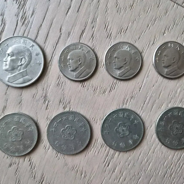 [BUNJANG] Taiwanese Coins (8 pcs) Bundle Set / 대만 동전 8개