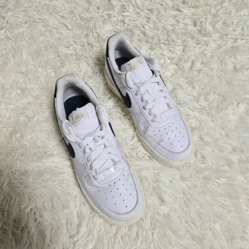 [BUNJANG] Nike Air Force 1 Low White Size 250 / 나이키 에어포스 1 로우 화이트 250