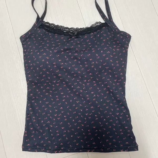 [BUNJANG] Modi Mood Flower Bra Cap Sleeveless Top / 새제품) 쿨링원단 크롭 캡내장 나시