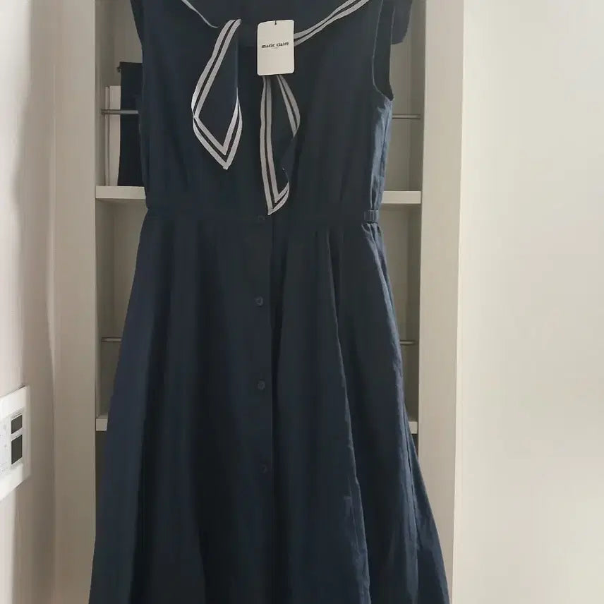 [BUNJANG] Marie Claire Navy Sailor Sleeveless Maxi Dress / 마리끌레르 리본 타이 세일러 민소매 원피스(MAEBOP21MNY)
