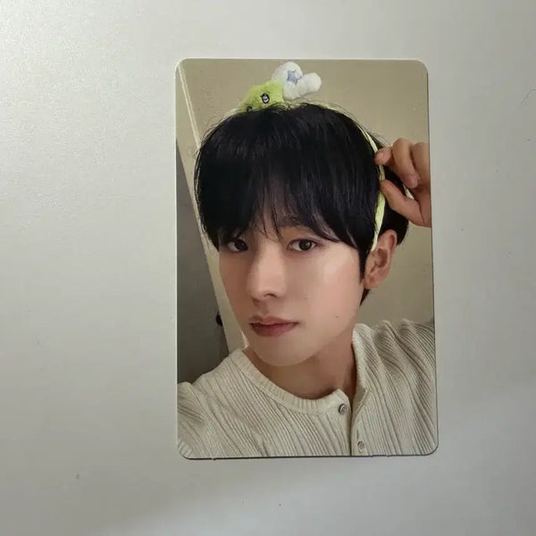 [BUNJANG] NCT WISH Ever Wish Yushi Headband Photocard / 엔시티위시 에버위시 유우시 머리띠 포카 양도