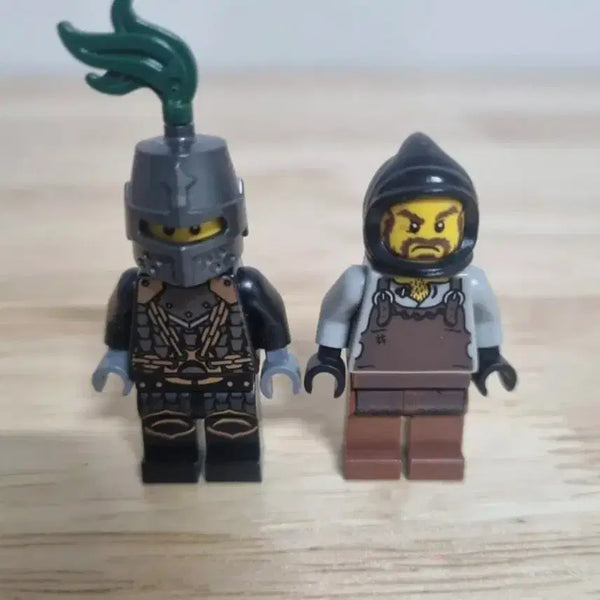 [BUNJANG] LEGO Kingdoms Blacksmith & Dragon Knight Minifigures Set 6918 / 레고 킹덤 6918 대장장이,드래곤기사 미니피규어