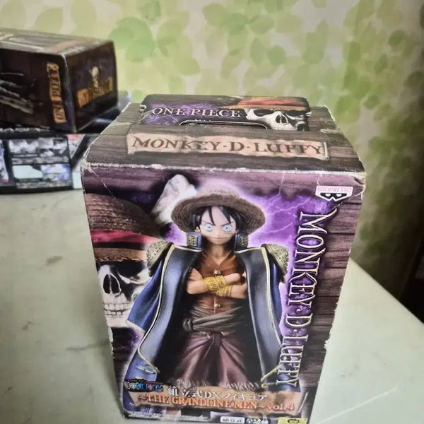 [BUNJANG] One Piece Monkey D. Luffy DX Figure Vol. 4 (Blue Coat Version) / 원피스 몽키 D 루피 DX 피규어 vol.4