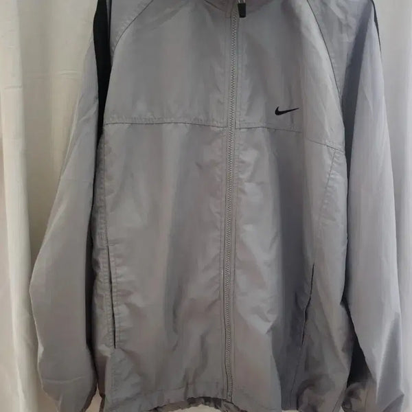 [BUNJANG] Nike Windbreaker Jacket - Size M / 나이키 바람막이 M