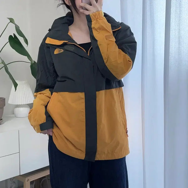 [BUNJANG] The North Face Color Block Windbreaker Jacket / 노스페이스 오렌지챠콜 배색 바막 [ 100 ]
