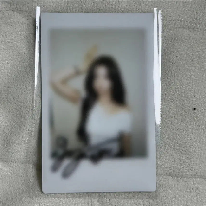 [BUNJANG] tripleS Park Sohyun Autographed Polaroid Photo / 트리플에스 260724 박소현 소현 친필 싸인 폴라로이드 싸인폴라