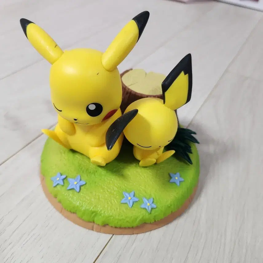 [BUNJANG] Banpresto Pikachu & Pichu Figure / 포켓몬스터 포켓몬 반프레스토 피카츄 피츄 피규어