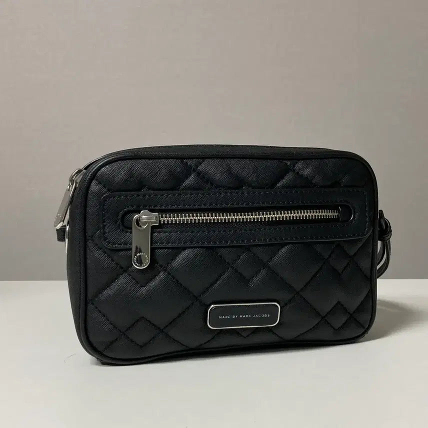 [BUNJANG] Marc Jacobs Sally Crossbody Bag / MARC JACOBS 마크 바이 마크제이콥스 샐리 크로스바디백