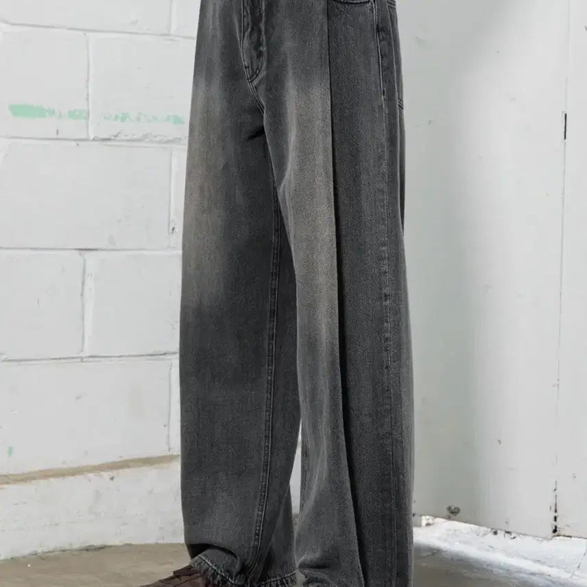[BUNJANG] Begin202 One-Tuck Wide Slacks Denim Pants (Washed Black) Size 1 / 네고O 비긴202 원턱 와이드 슬랙스 데님 팬츠 (워시드 블랙) 실착 0회 1사이즈