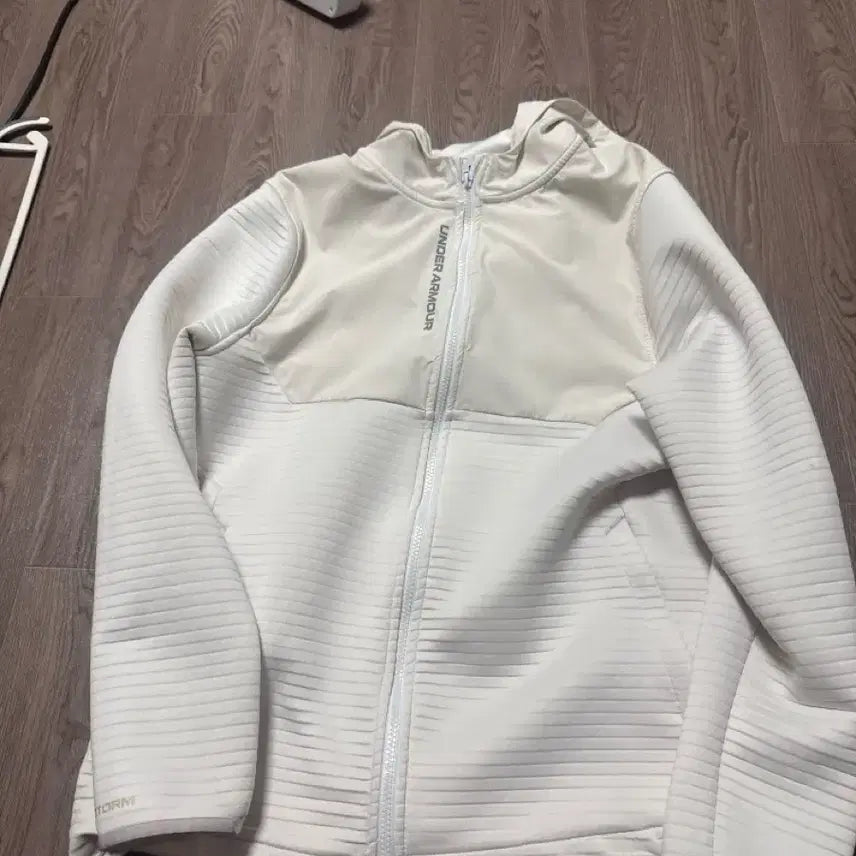 [BUNJANG] Under Armour Zip-Up Jacket / 삼성에스원 집업