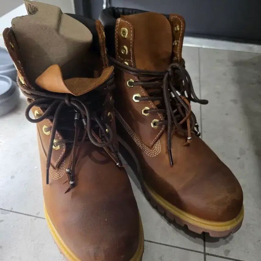 [BUNJANG] Timberland x Hatching Room 6-Inch Boots Oil Burnished Wide 285 / 팀버랜드 x 해칭룸 6인치 부츠 오일 버니쉬드 - 와이드 285
