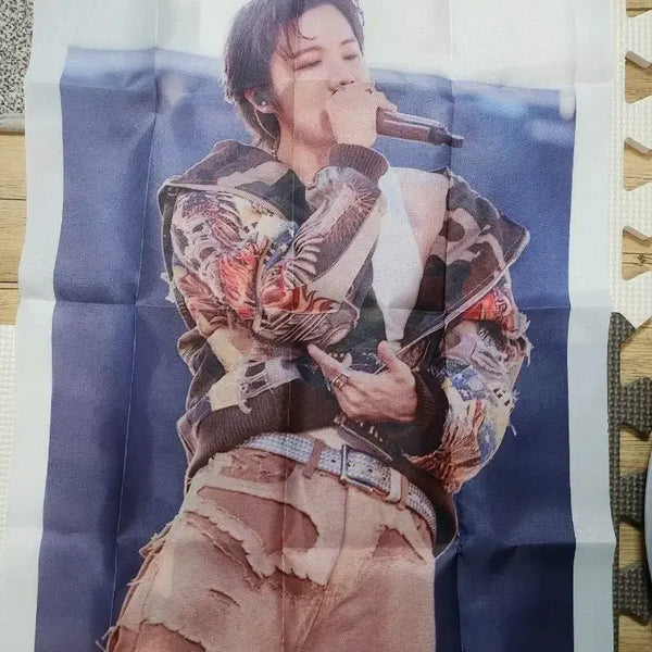 [BUNJANG] BTS J-Hope 4-Hole Banner / 방탄소년단 BTS 제이홉 4공배너(새상품~1장)