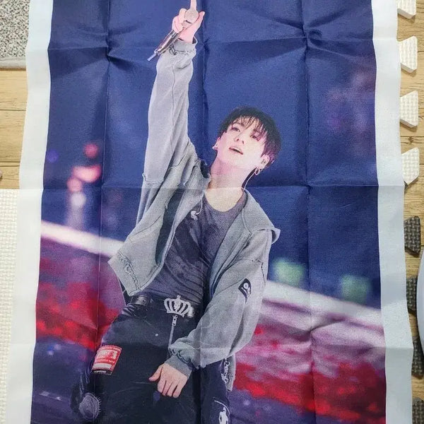 [BUNJANG] BTS Jungkook 4-Hole Banner / 방탄소년단 BTS 정국 JK 4공배너(새상품~1장)