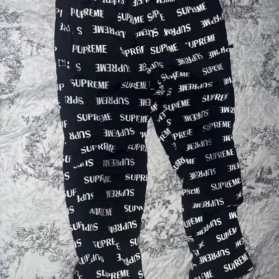 [BUNJANG] Supreme 16FW 3M Reflective Logo Pants Black / 슈프림 16fw 3m 리플렉티브 팬츠