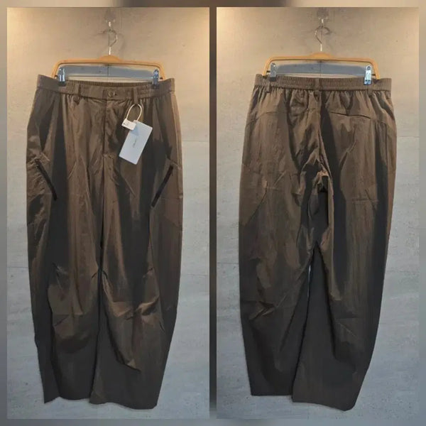 [BUNJANG] DMC Curved Pants / DIMC 커브드. 팬츠. 미착.