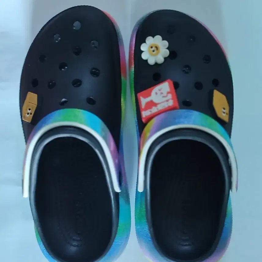 [BUNJANG] Crocs Rainbow Mules (Slightly Used) / 크록스 레인보우 뮬 (약간 착용 상태)