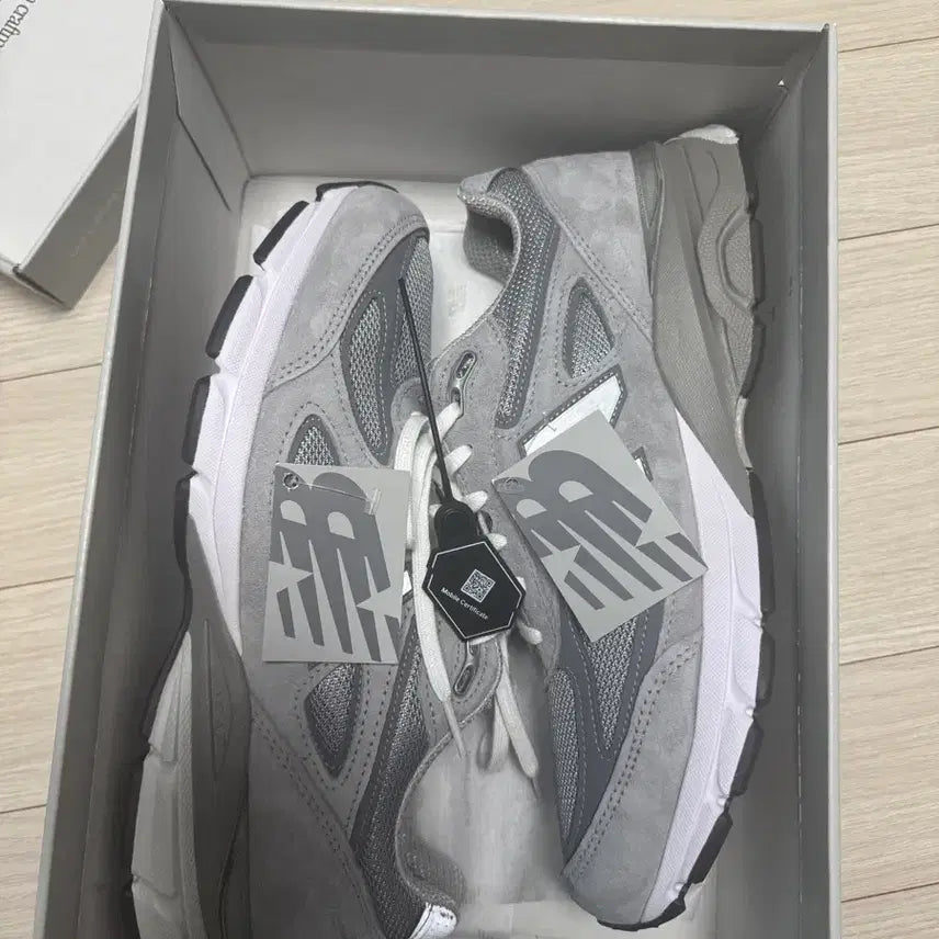 [BUNJANG] New Balance 990v4 Grey US Made 280mm / 뉴발란스 990v4 그레이 280 (USA)