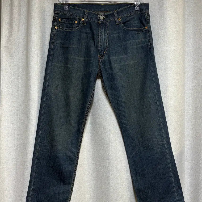 [BUNJANG] Levi's 504 Regular Straight Fit Denim Pants W34 / 리바이스 504 레귤러 스트레이트 데님 팬츠 W34