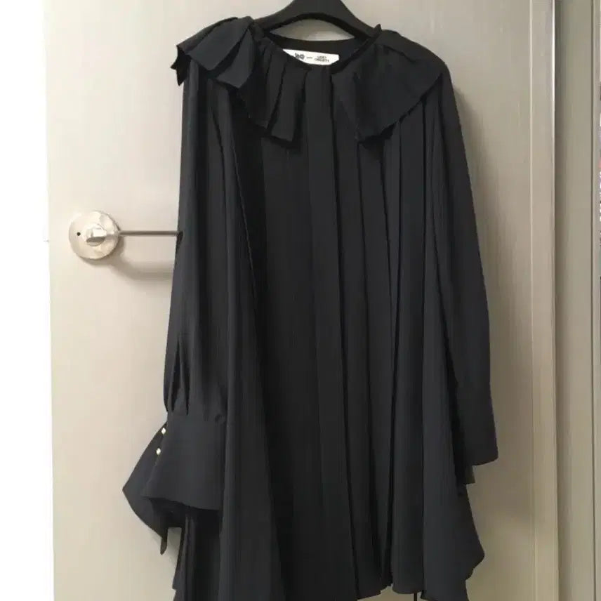 [BUNJANG] LUCKY CHOUETTE Black Frill Blouse Midi Dress / 럭키슈에뜨 블랙 프릴 블라우스 미디 원피스 36