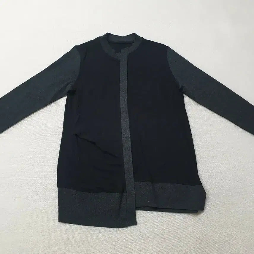 [BUNJANG] KUHO Black & Grey Asymmetrical Cardigan (Women's 85-90) / 구호 KUHO 블랙 그레이 언발란스 가디건 여성85~90