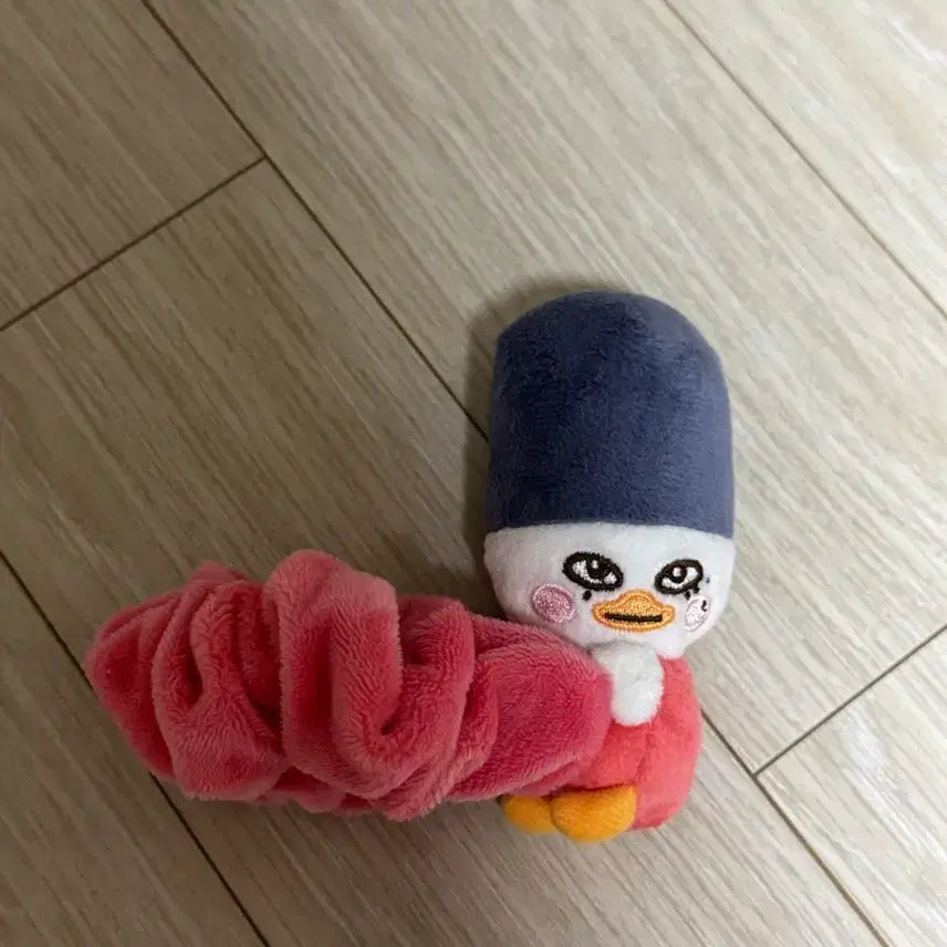 [BUNJANG] RIIZE Leezaz Ddolbyeongi Scrunchie / 급처) 라이즈 리라즈 똘병이 스크런치
