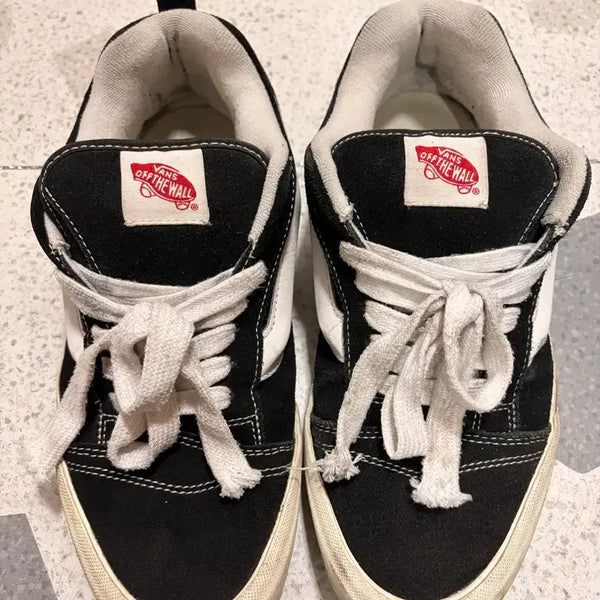 [BUNJANG] Vans Old Skool Black Sneakers US 9.5 / 반스 뉴스쿨 블랙 275