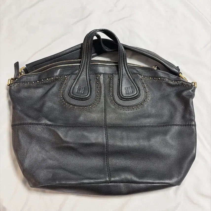 [BUNJANG] Givenchy Nightingale Black Leather Studded Tote Bag / 지방시 나이팅게일 블랙 레더 스터드 토트백