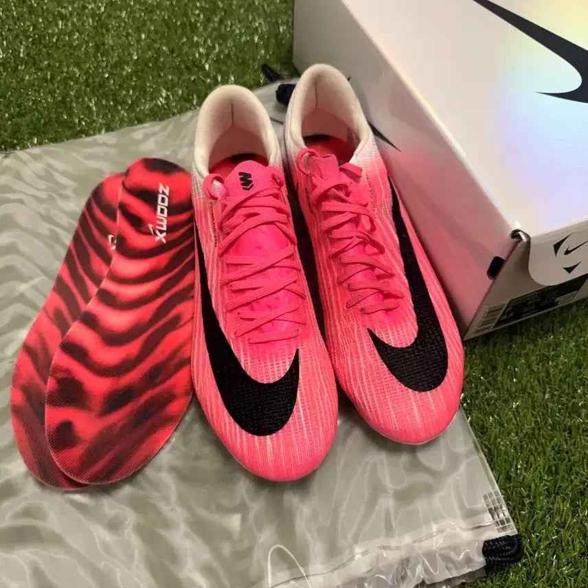 [BUNJANG] Nike Mercurial Superfly 11 Elite AG (250mm) / 나이키 머큐리얼 슈퍼플라이 11 엘리트 AG(250mm)