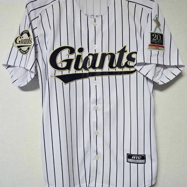 [BUNJANG] Lotte Giants Lee Dae-ho 20th Anniversary Jersey (XL) / 롯데 롯데자이언츠 이대호 20주년 유니폼 105(XL)판매
