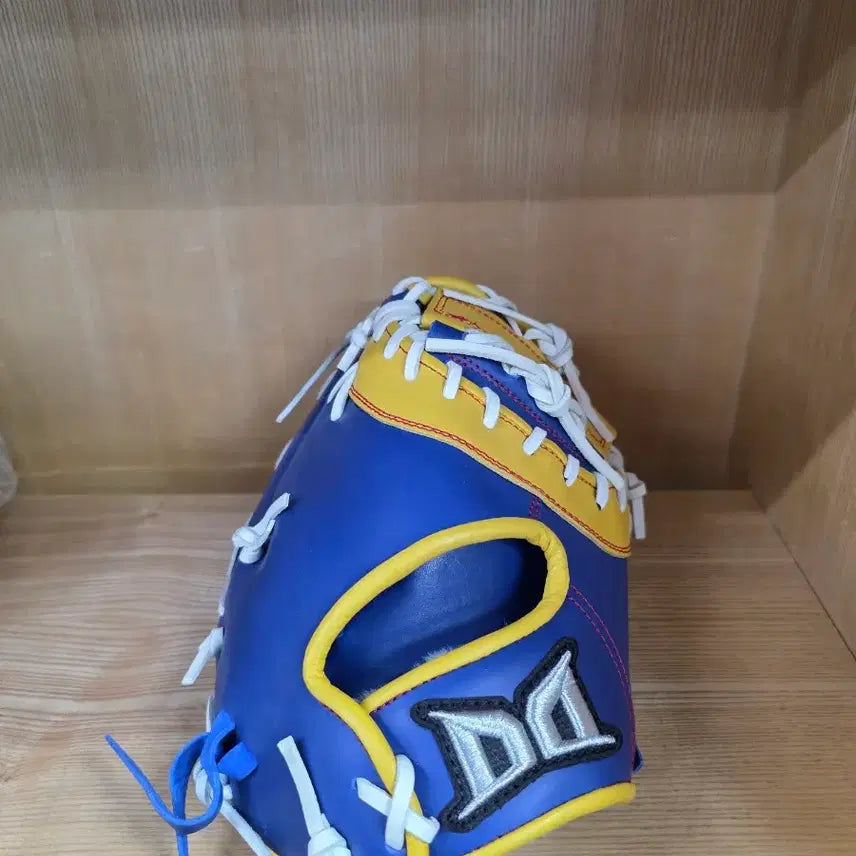 [BUNJANG] David 1st Base Baseball Glove (Blue/Yellow) / 다비드 1루 야구 글러브 (블루/옐로우)