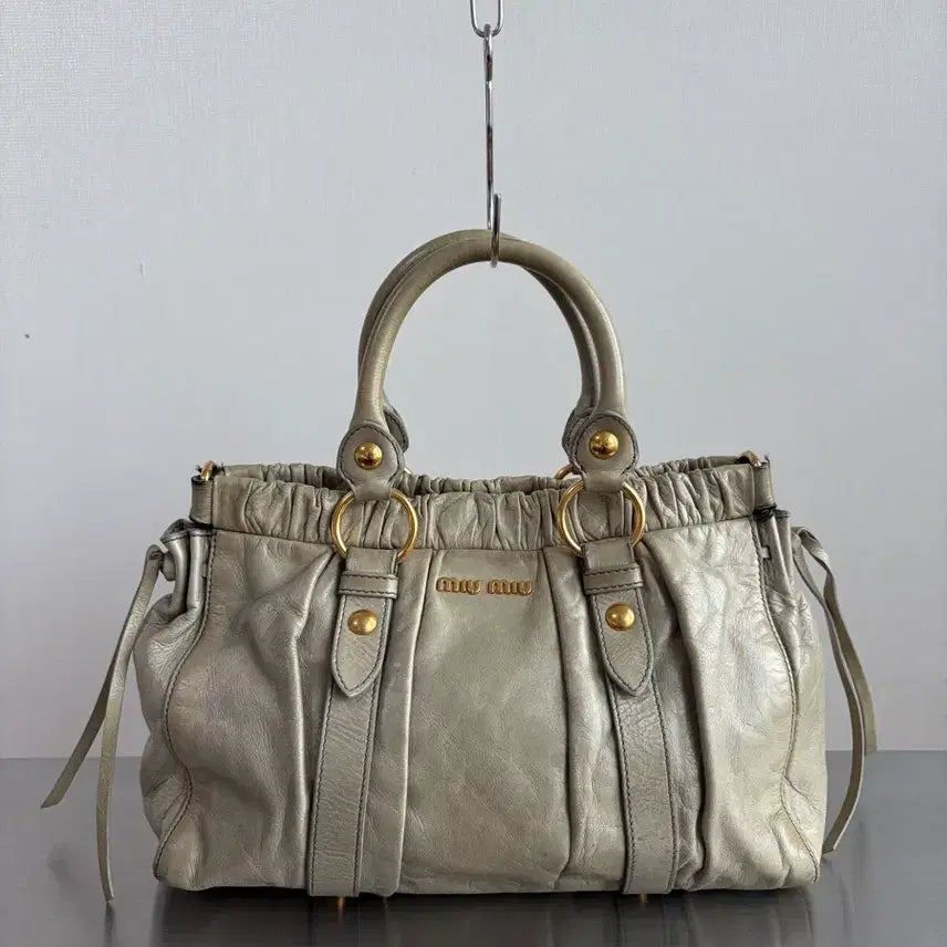 [BUNJANG] Miu Miu Vitello Lux Sage Green Shoulder Bag / 미우미우 비텔로 럭스 세이지 그린 숄더백