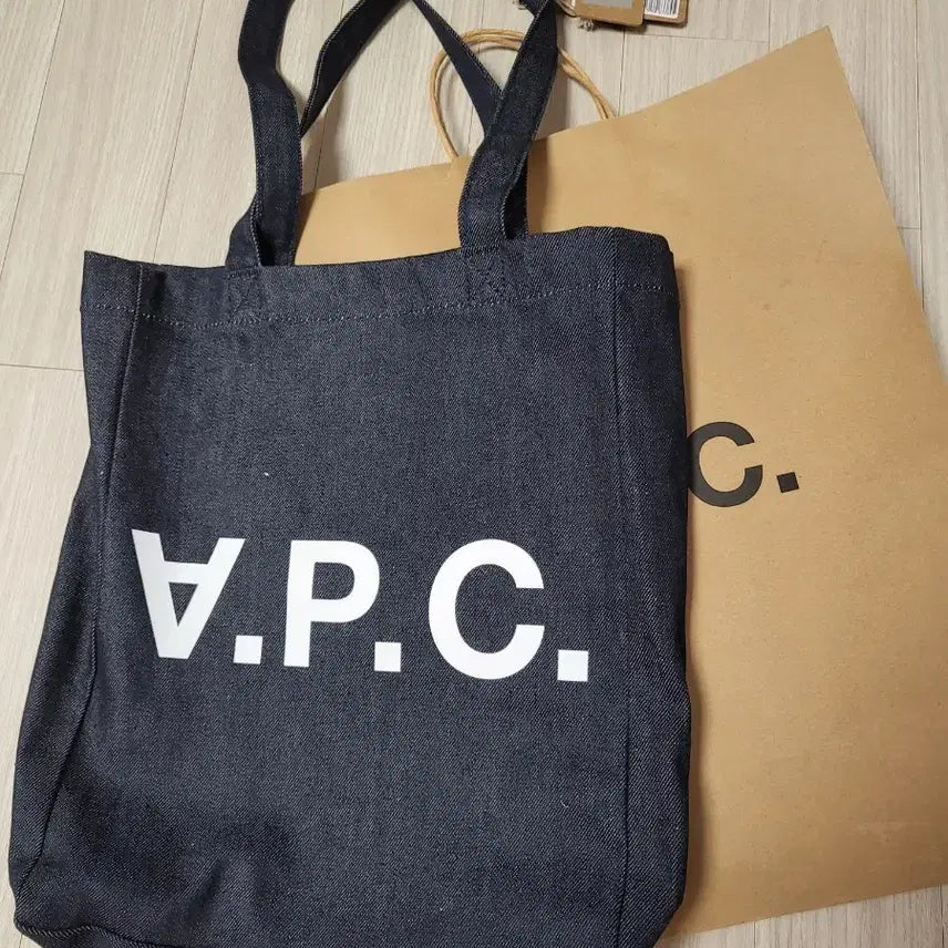 [BUNJANG] A.P.C. L'Aurelie Denim Eco Bag / 텍있음 A.P.C. 로르 데님 에코백 미개봉새상품