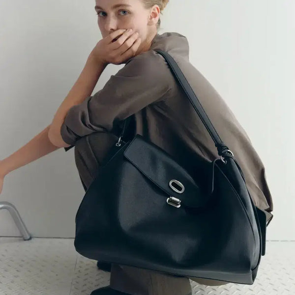 [BUNJANG] JILLSTUART ACCESSORY Black Leather Orb Detail Shoulder Bag L / (새상품) 질스튜어트액세서리 블랙 가죽 오브 장식 숄더백 L