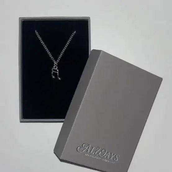 [BUNJANG] SEVENTEEN Woozi Necklace / 세븐틴 우지 목걸이
