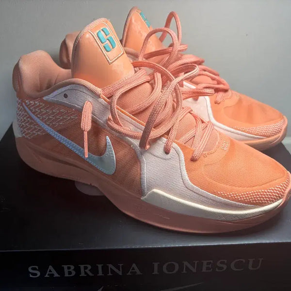 [BUNJANG] Nike Sabrina 2 Size 265 / 사브리나2