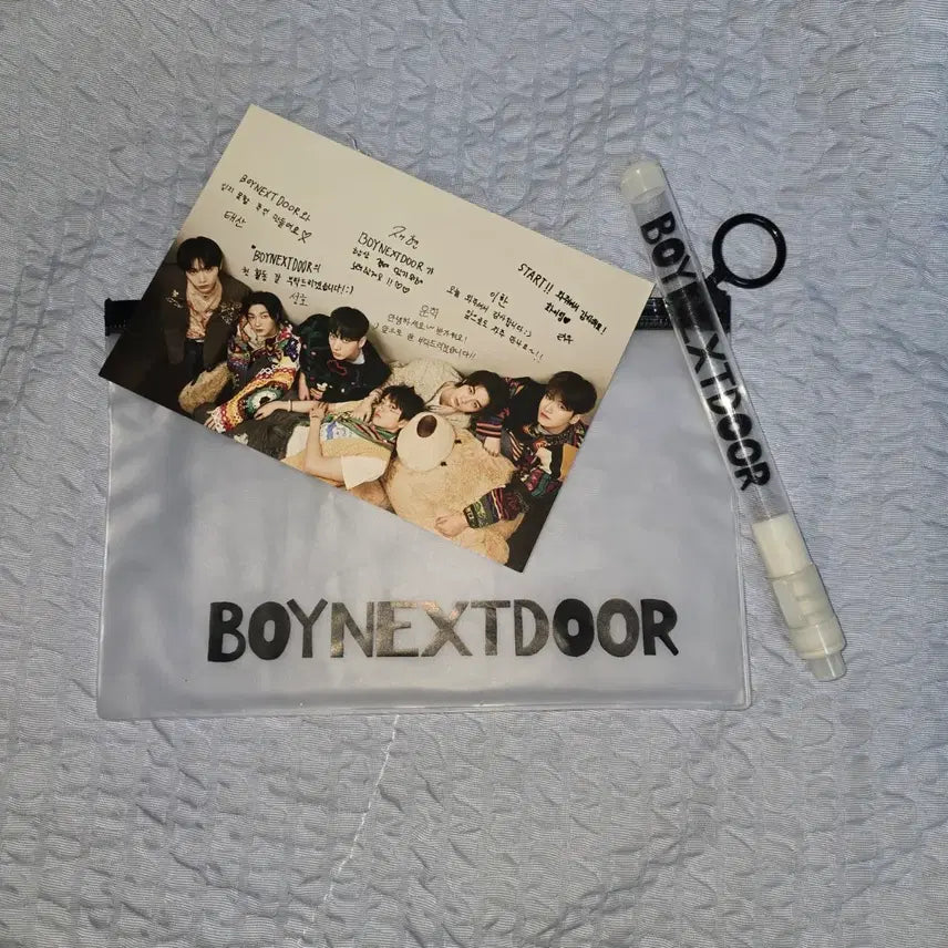 [BUNJANG] BOYNEXTDOOR Temporary Lightstick Serenade Set / BOYNEXTDOOR 보넥도 임시 응원봉 세레나데 셋트