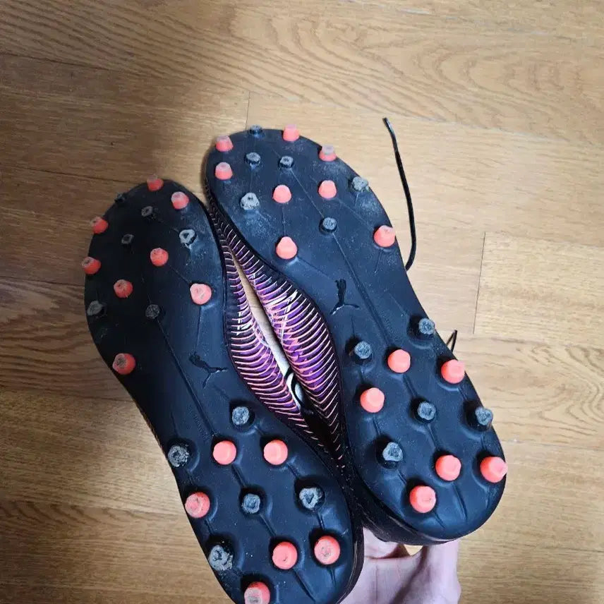 [BUNJANG] Puma Future 8 Pro MG Soccer Cleats / 푸마 퓨쳐8 프로 MG 275
