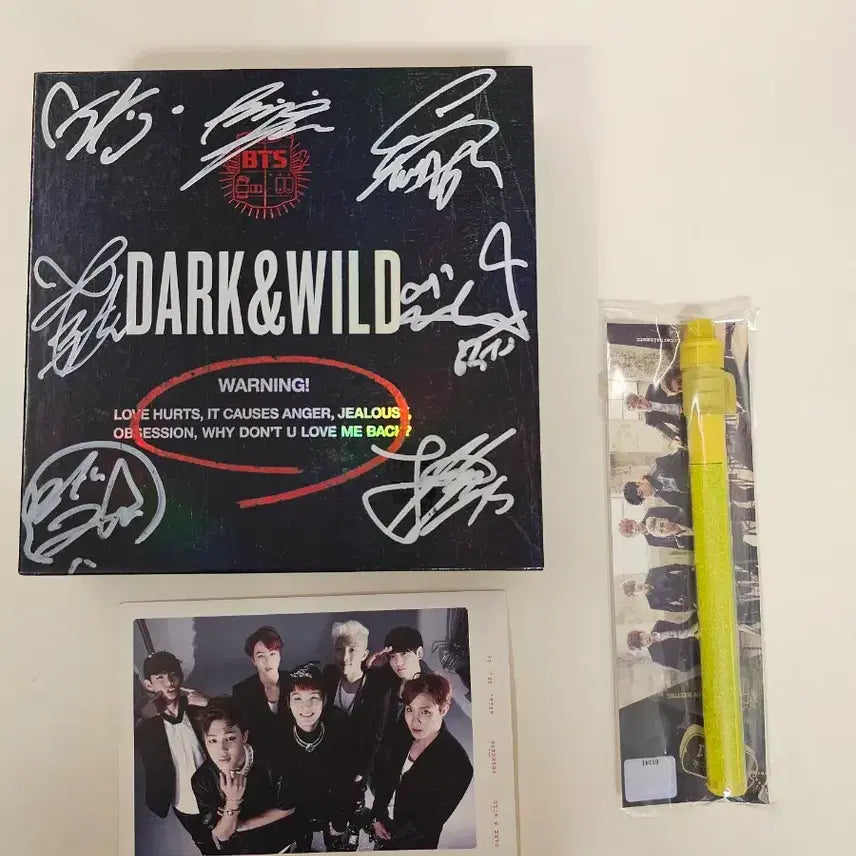 [BUNJANG] BTS Dark & Wild Signed Album, Showcase Invitation, and Lightstick Bundle Set / 방탄소년단BTS  다크앤와일드 싸인앨범,쇼케이스초대장,응원봉 양도합니다